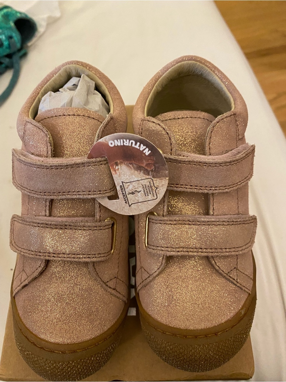 Naturino girls shoes size 26 or 9.5. Velcro . Pink and tan